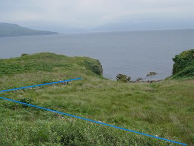 Dun Ringill with fence outline